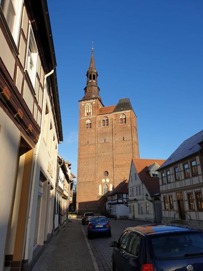 Ferienwohnung Am Rathaus Tangermuende Ngoại thất bức ảnh